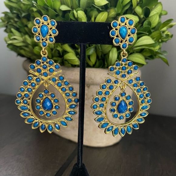 Amrita Singh blue stone statement earrings gold tone - Picture 4 of 7